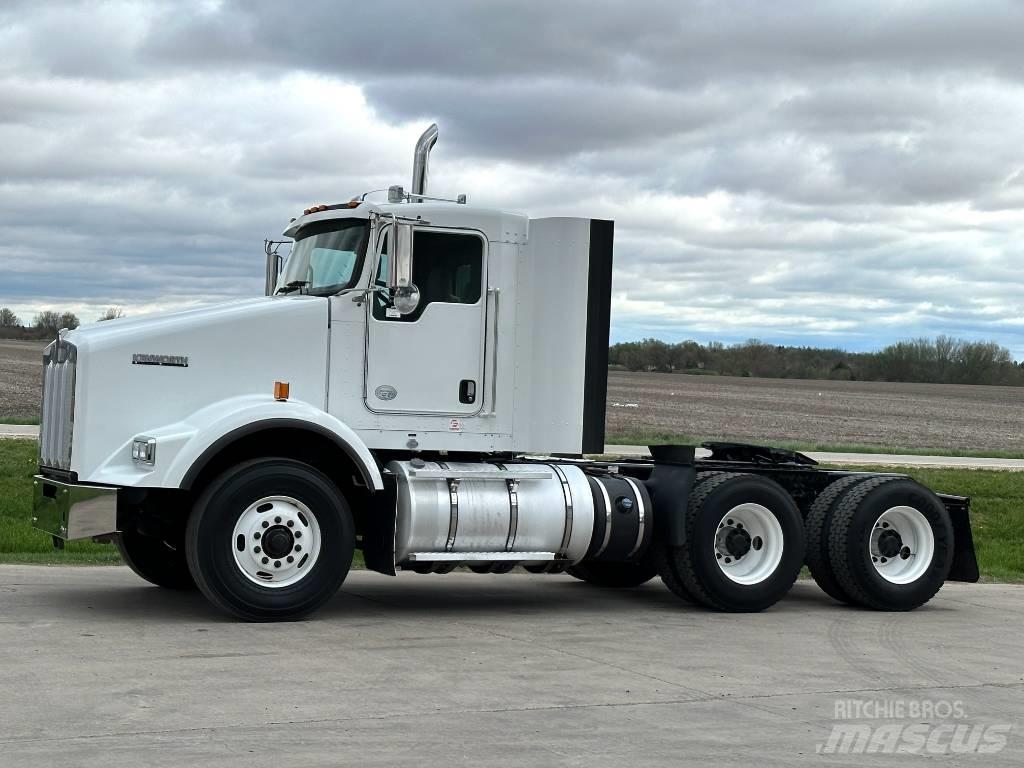 Kenworth T800 Trekkers