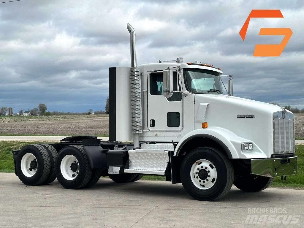 Kenworth T800 Trekkers