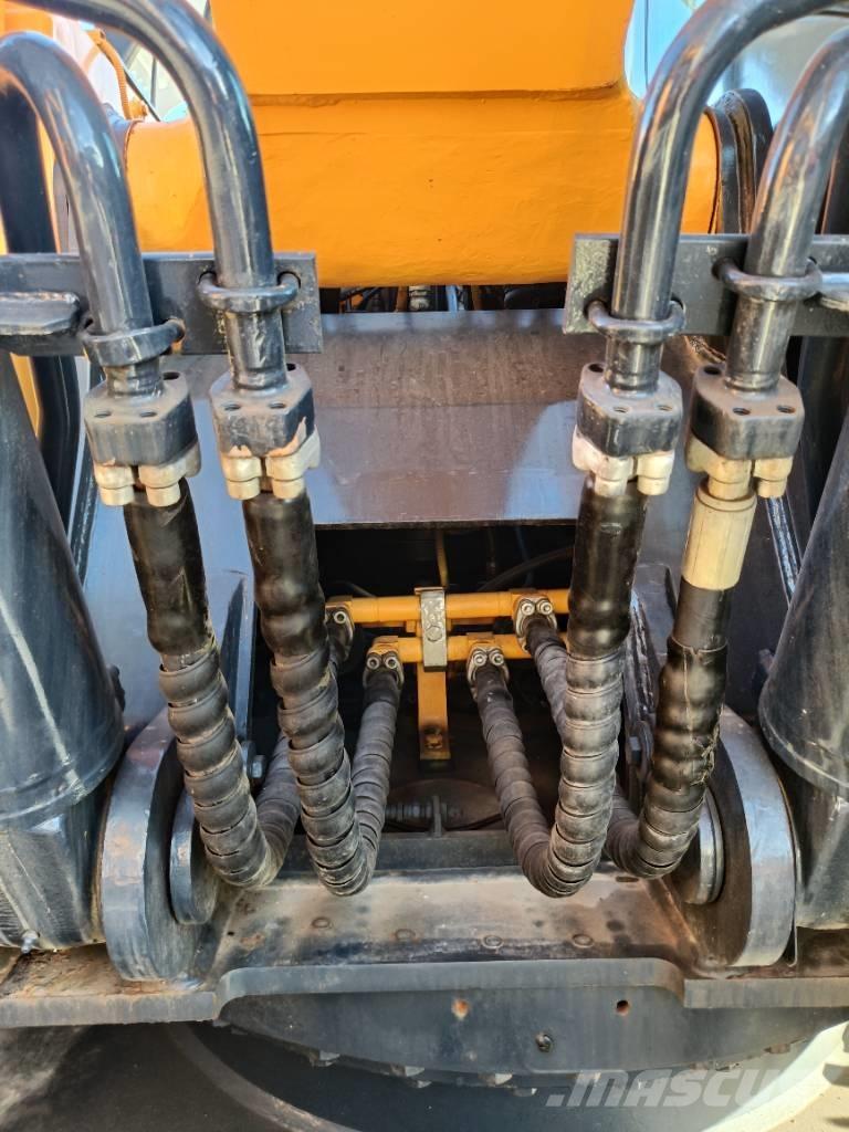 Hyundai R220LC-9S Rupsgraafmachines