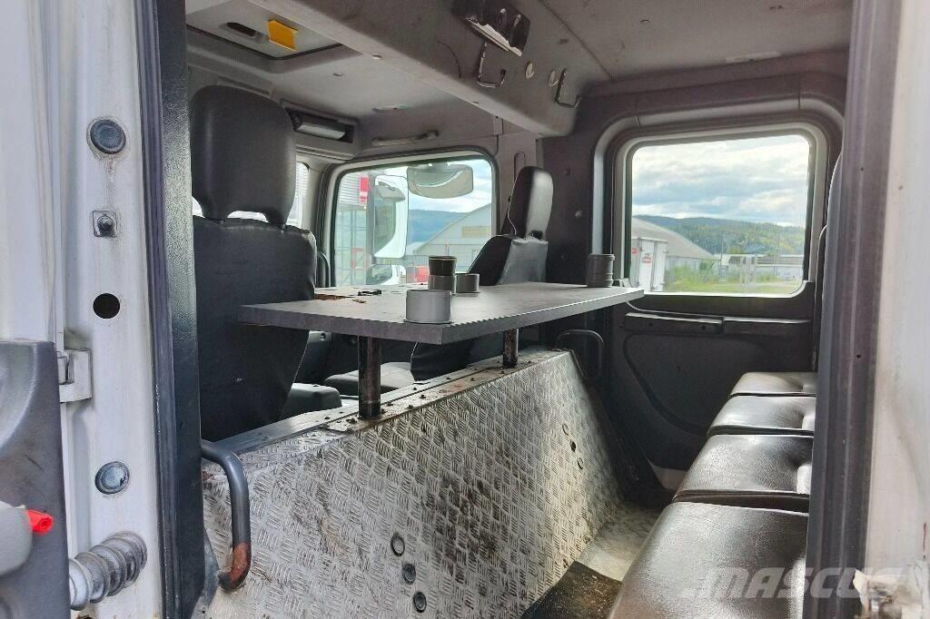 Mercedes-Benz 1018 Bakwagens met gesloten opbouw