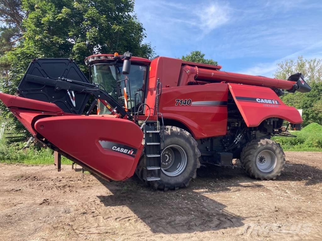 Case IH 7140 Maaidorsmachines