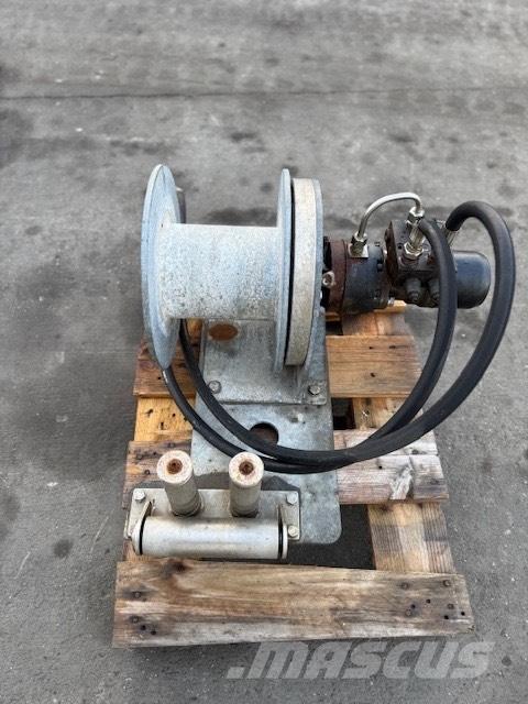 Woma USED WINCH Accessoires en onderdelen voor boormachines