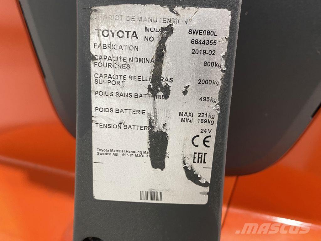 Toyota SWE080L Meeloop stapelaar