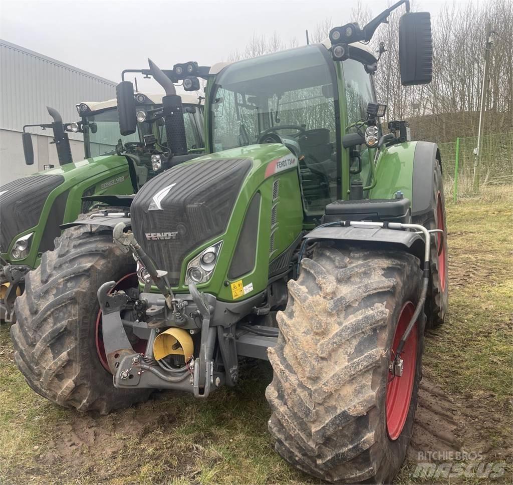 Fendt 724 Vario Tractoren