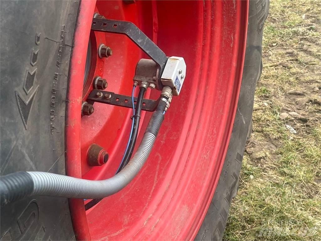 Fendt 724 Vario Tractoren
