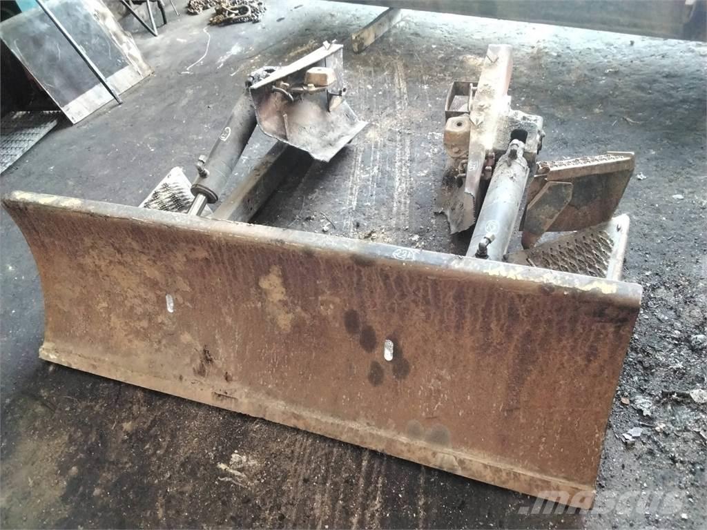 Valmet 840.3 Overige componenten