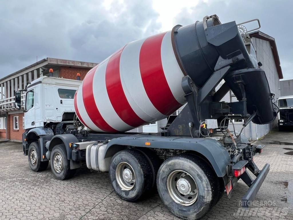 Mercedes-Benz 3248 Betonmixers en pompen