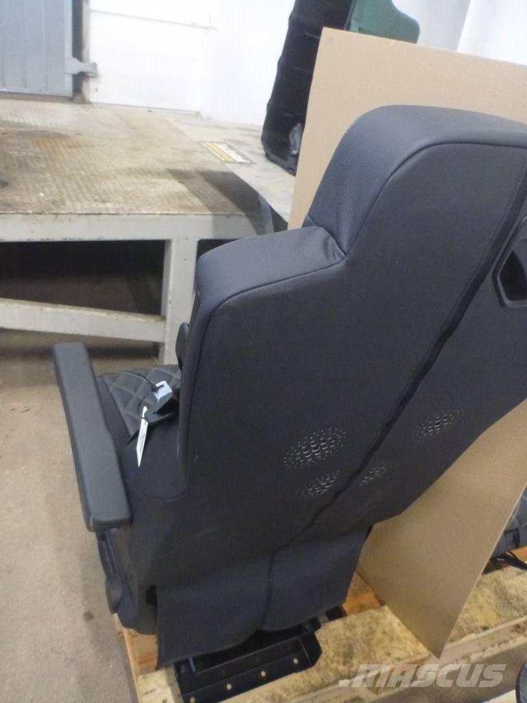 Mercedes-Benz Actros Cabine en interieur