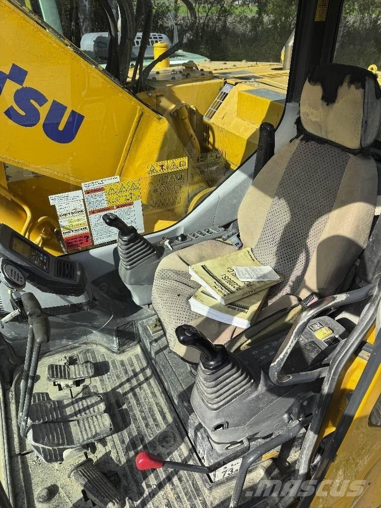 Komatsu PC 228 US-3 Rupsgraafmachines