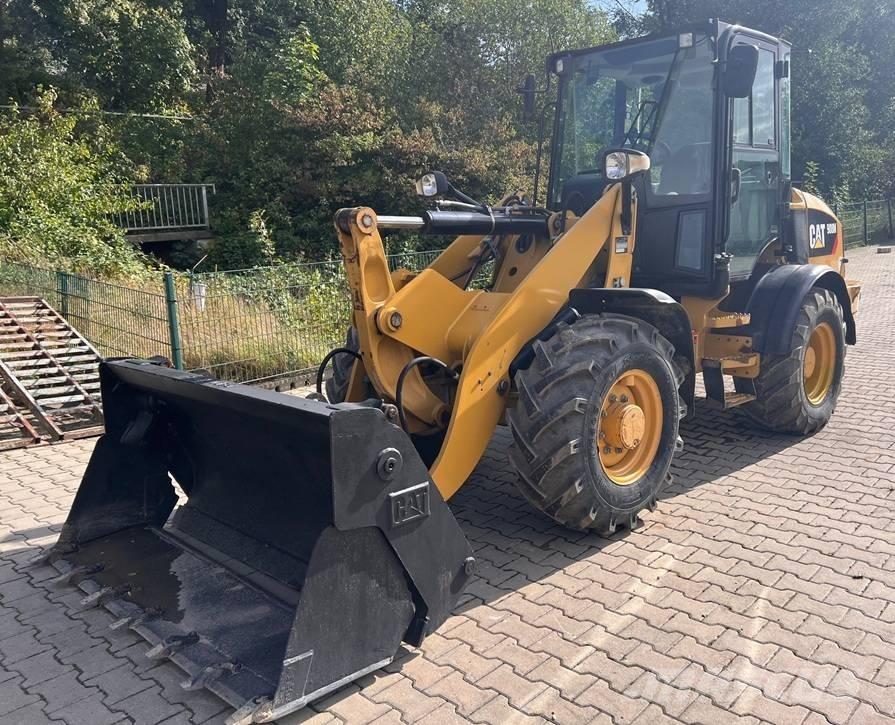 CAT 908M Radlader Wielladers