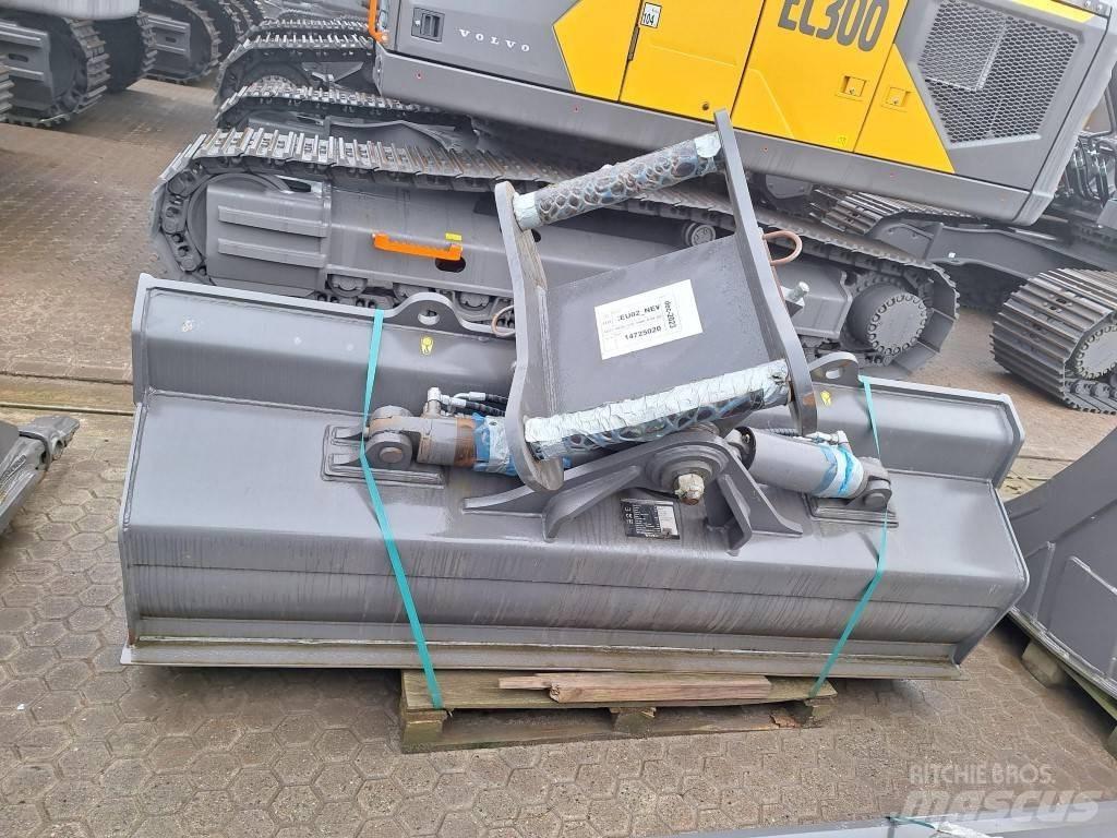  Tiltbucket 2400 mm. Bakken