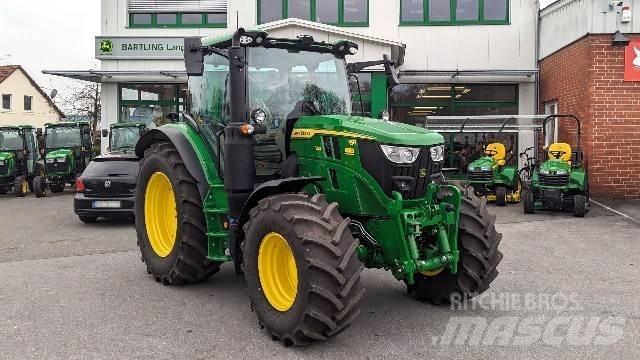 John Deere JD 6R130 Tractoren