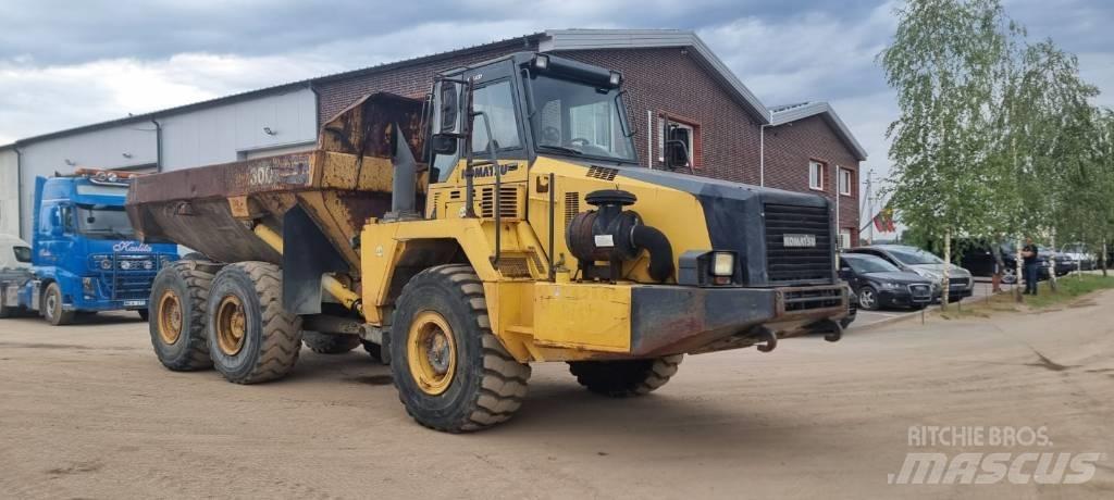 Komatsu HM 300-2 Knik dumptrucks