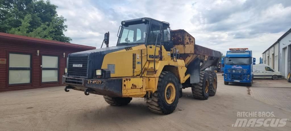 Komatsu HM 300-2 Knik dumptrucks