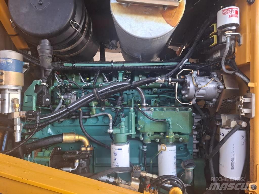 Volvo L 120 E Wielladers