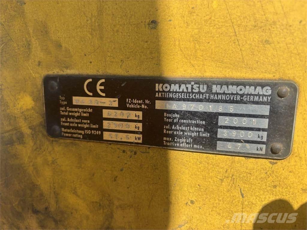 Komatsu WA90-3 Schrank- en knikladers