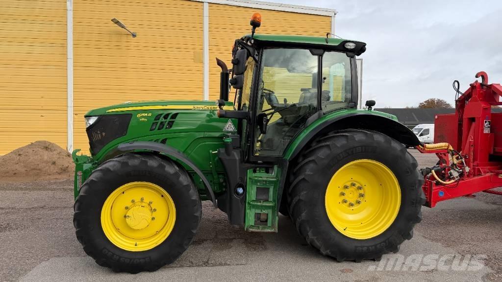 John Deere 6155 R Tractoren