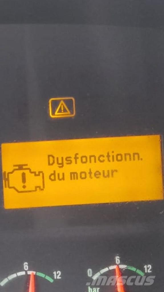 Scania P 380 Vrachtwagen met containersysteem