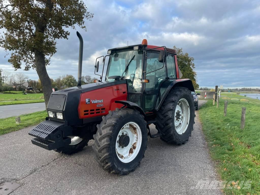 Valmet 6200 Tractoren