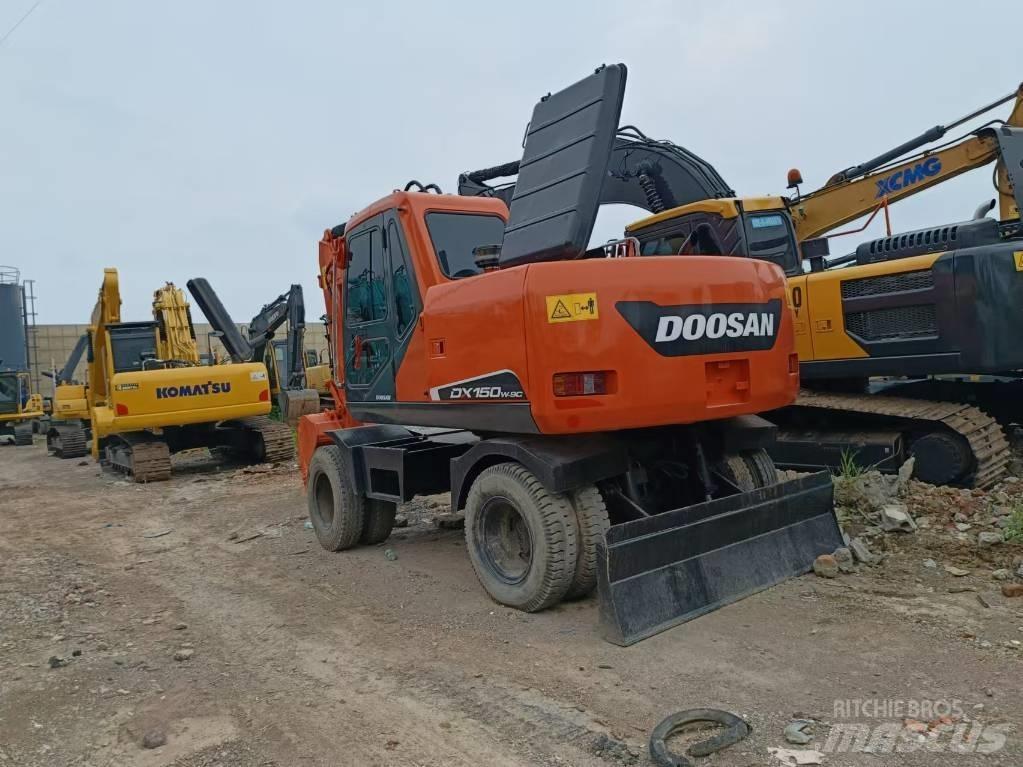 Doosan 150 W-7 Wielgraafmachines