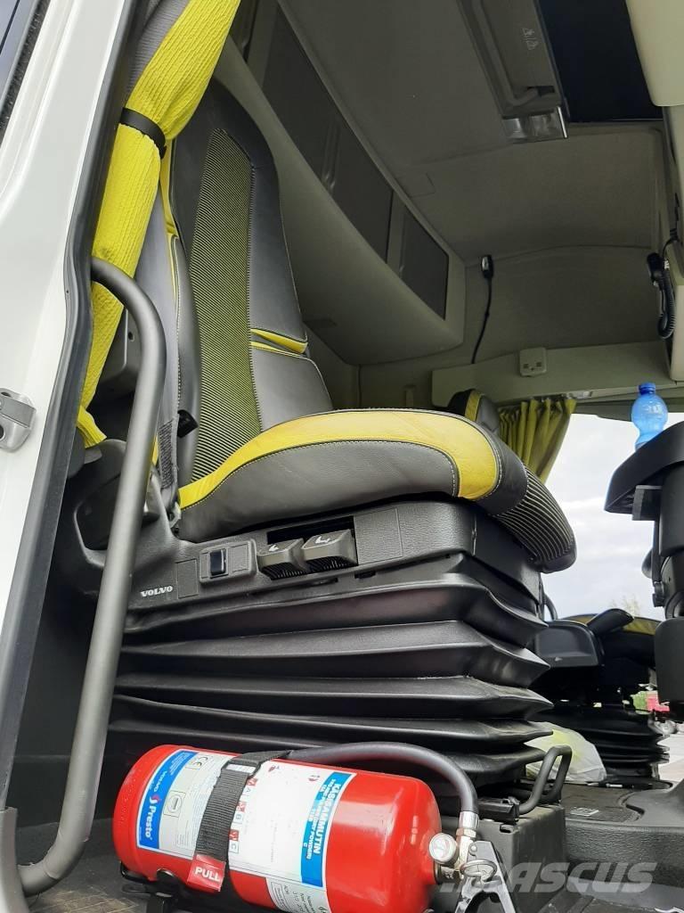 Volvo FH 16 Hout-Bakwagens