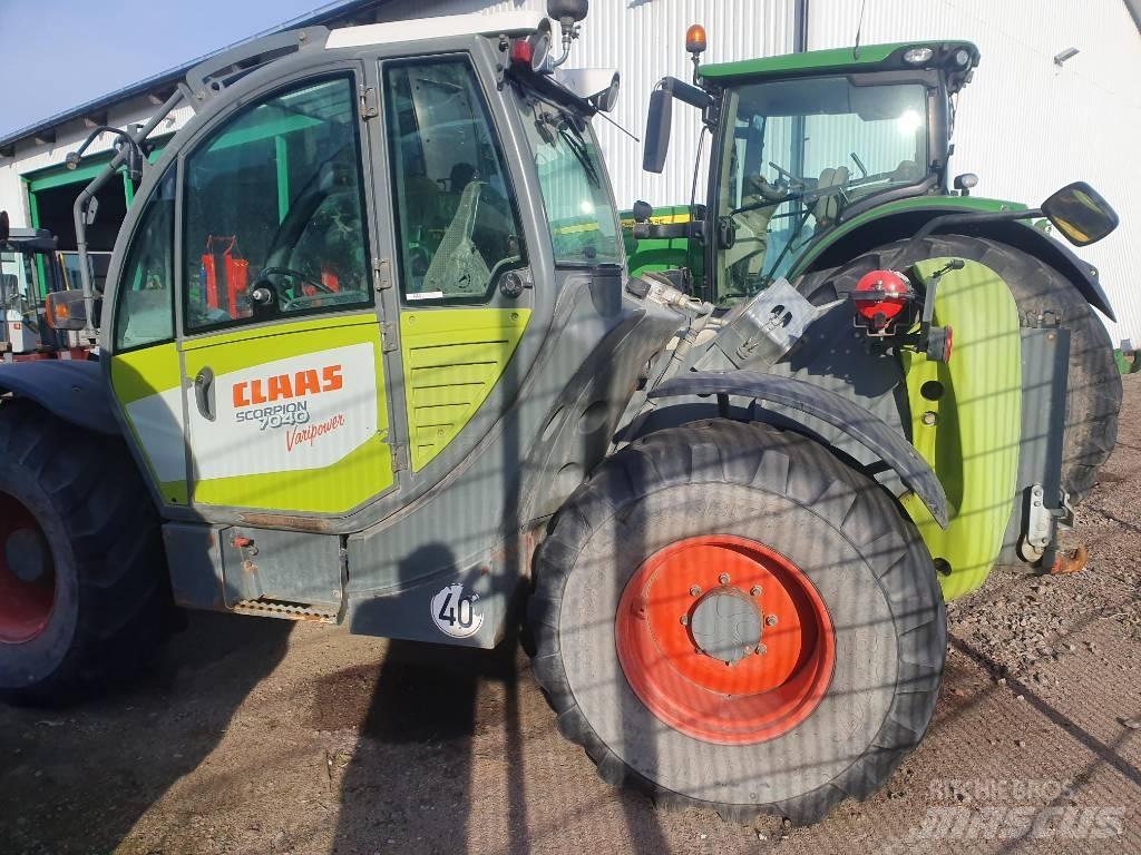 CLAAS Scorpion 7040 Verreikers
