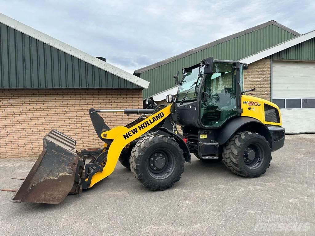 New Holland W80C Wielladers