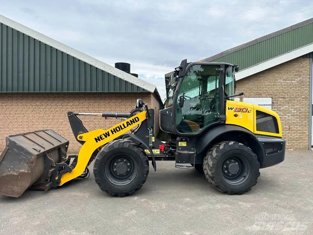 New Holland W80C Wielladers