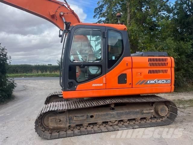 Doosan DX 140 LC-3 Rupsgraafmachines