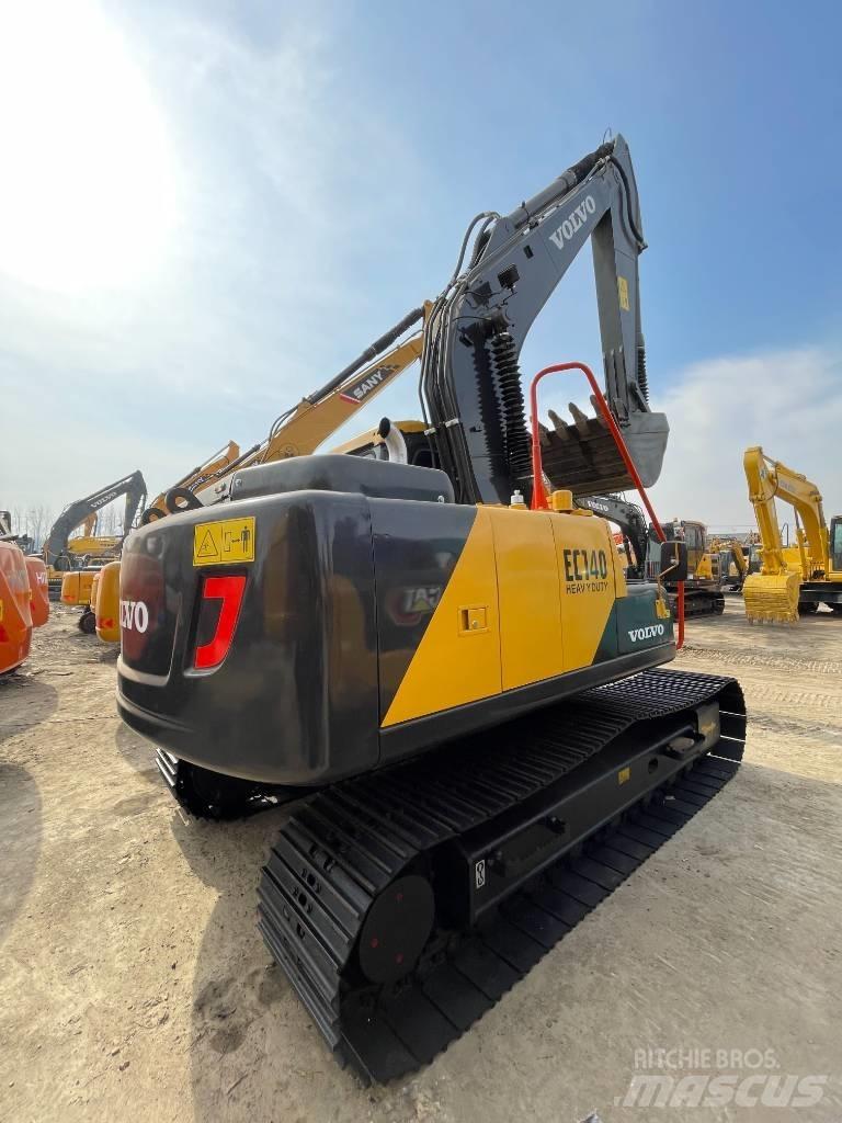 Volvo EC 140 Rupsgraafmachines