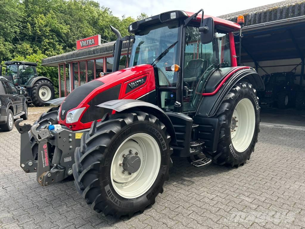 Valtra N 93 Tractoren