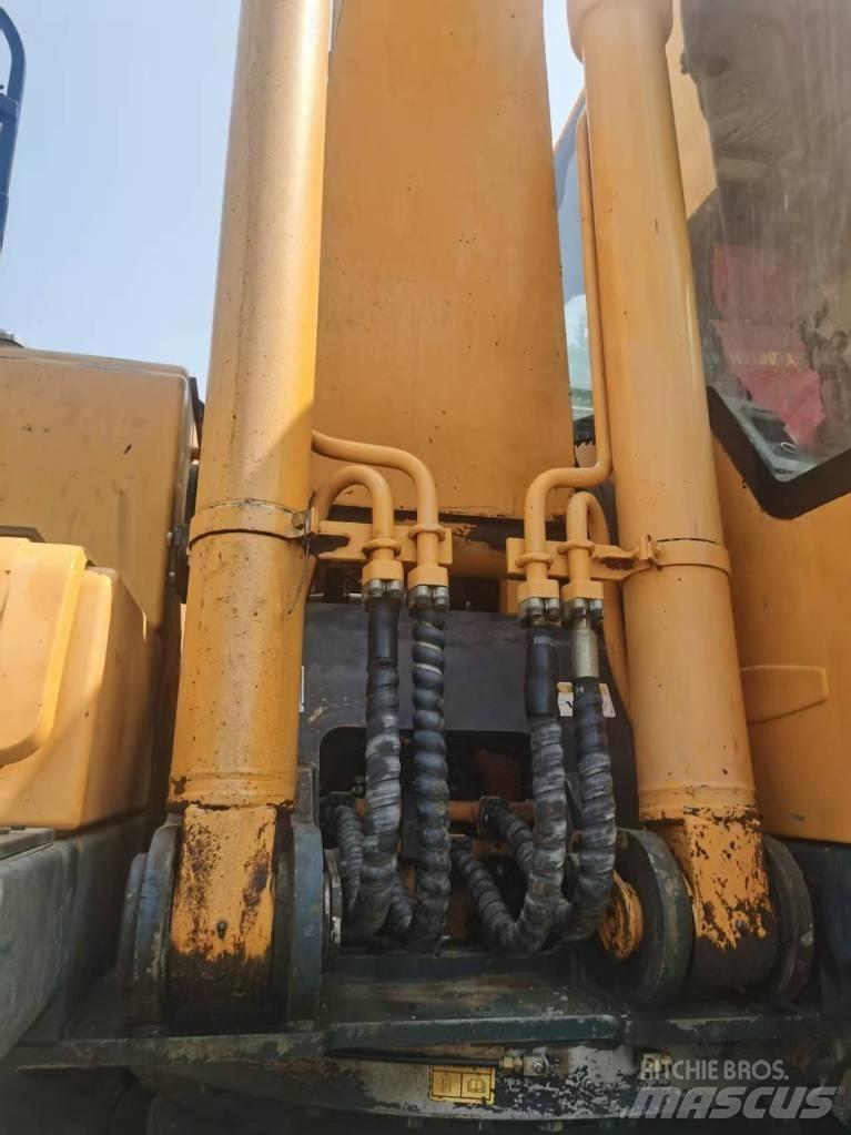 Hyundai R210W-9 Wielgraafmachines