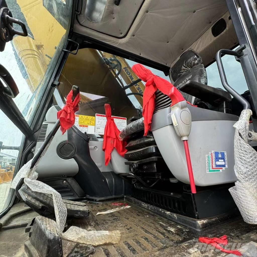 Komatsu PC 220-8 Rupsgraafmachines