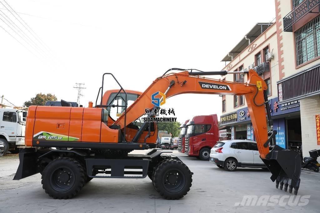 Develon DX125W Wielgraafmachines