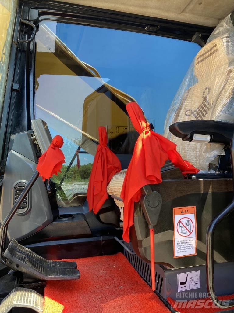 Sany 215 Rupsgraafmachines