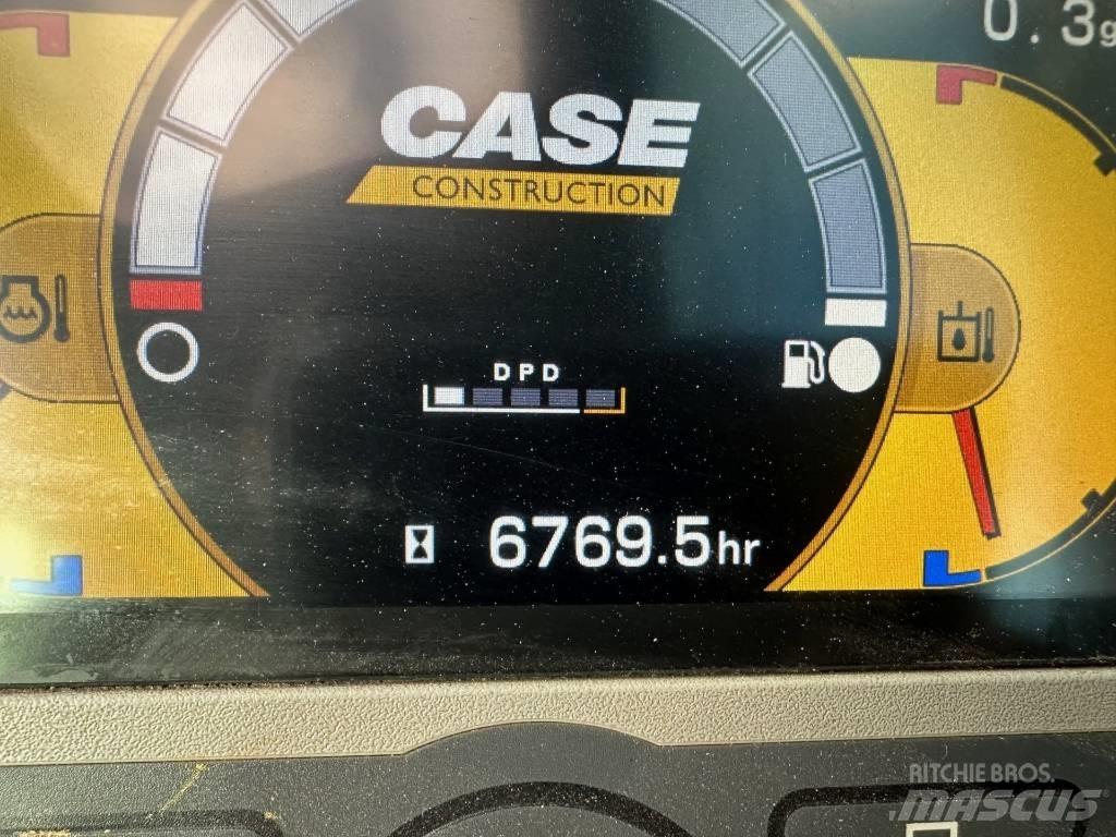 CASE CX 145 C SR Rupsgraafmachines