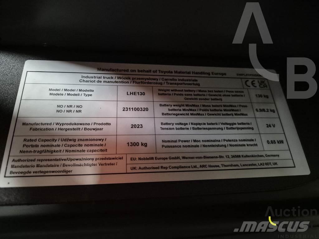 Toyota LHE130 Orderpicker voor middelhoog niveau