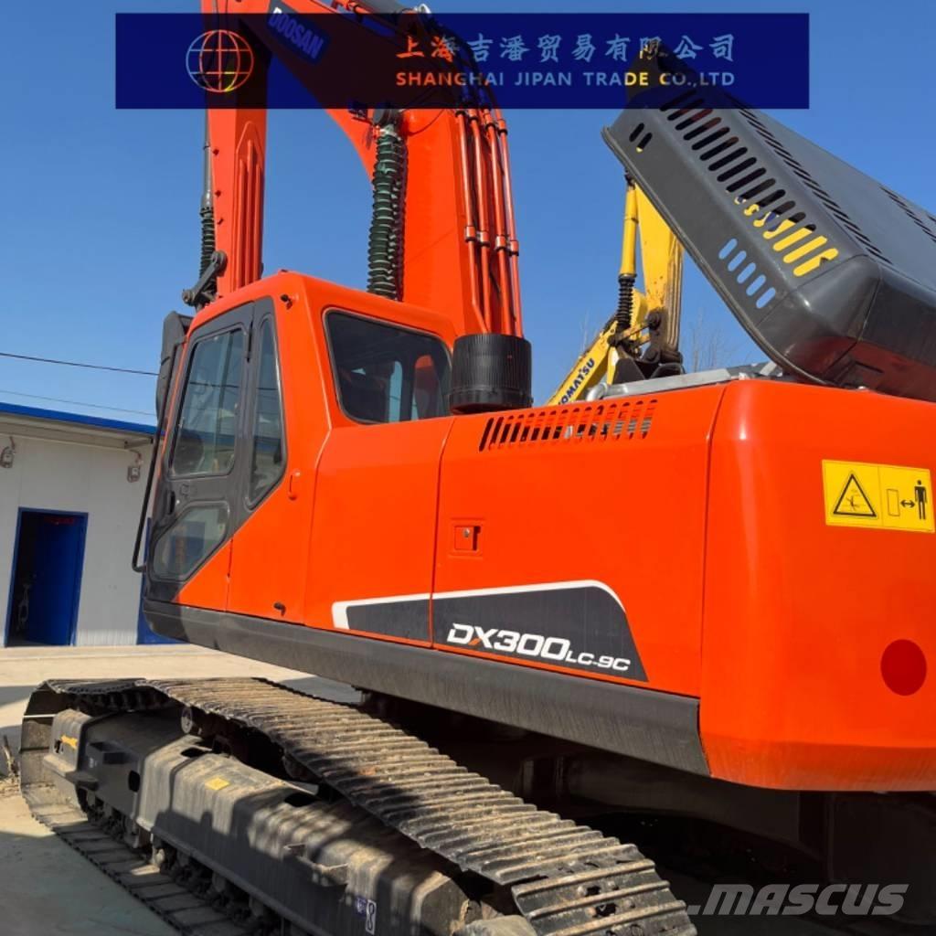 Doosan DX 300 Rupsgraafmachines