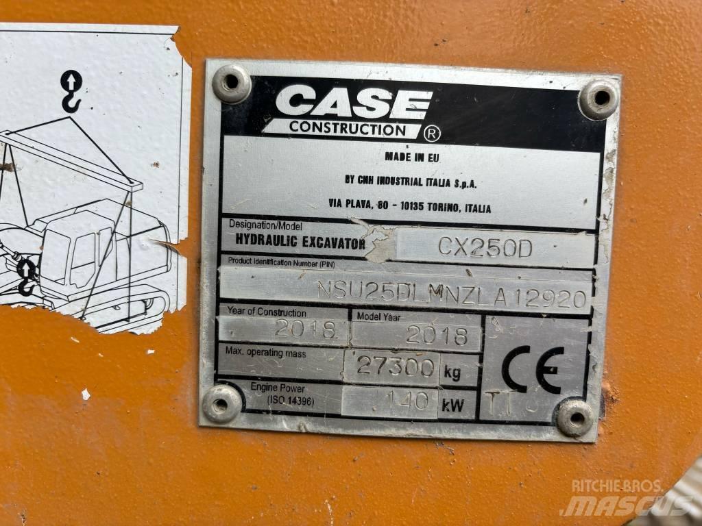 CASE CX 250 D Rupsgraafmachines