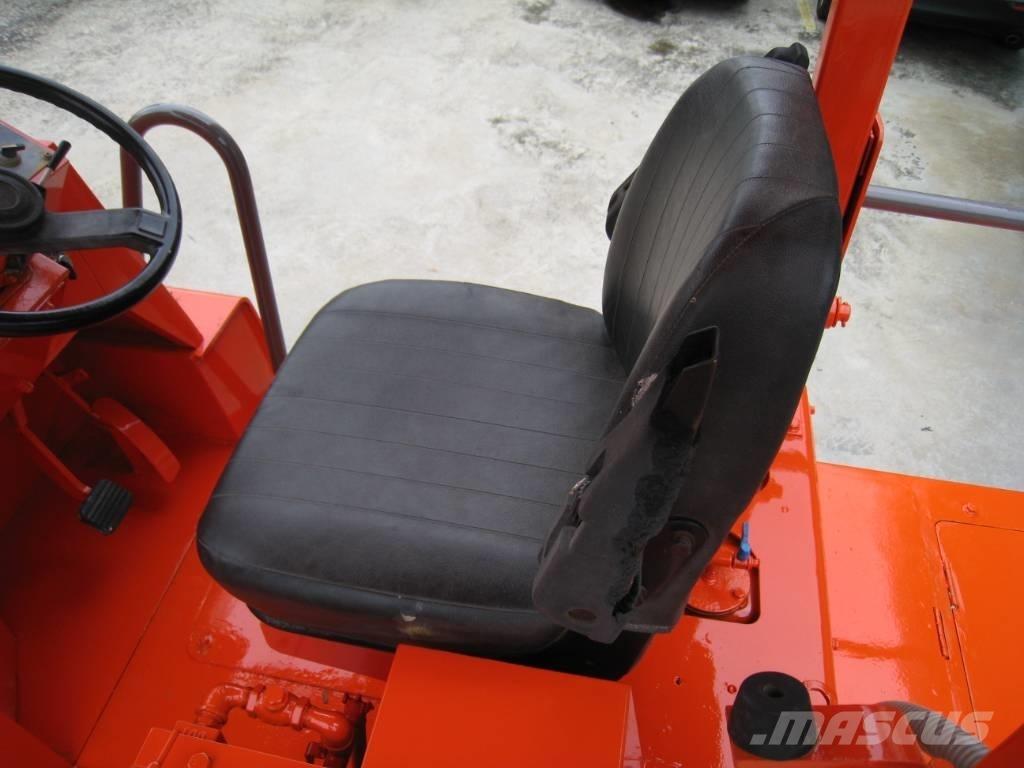 Sakai TZ 701 Bandenwalsen