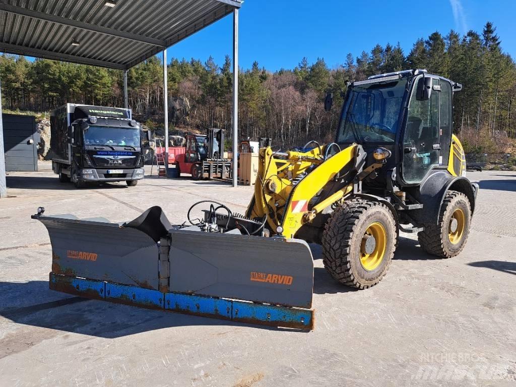 Komatsu WA 80 M Wielladers