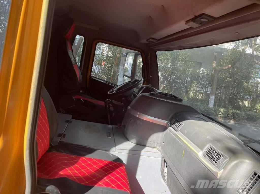 Sany 250S Kranen voor alle terreinen