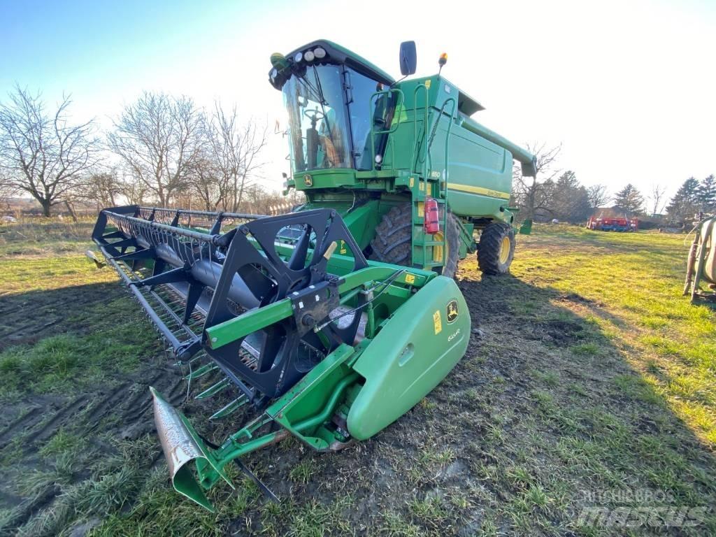 John Deere W 650 Maaidorsmachines