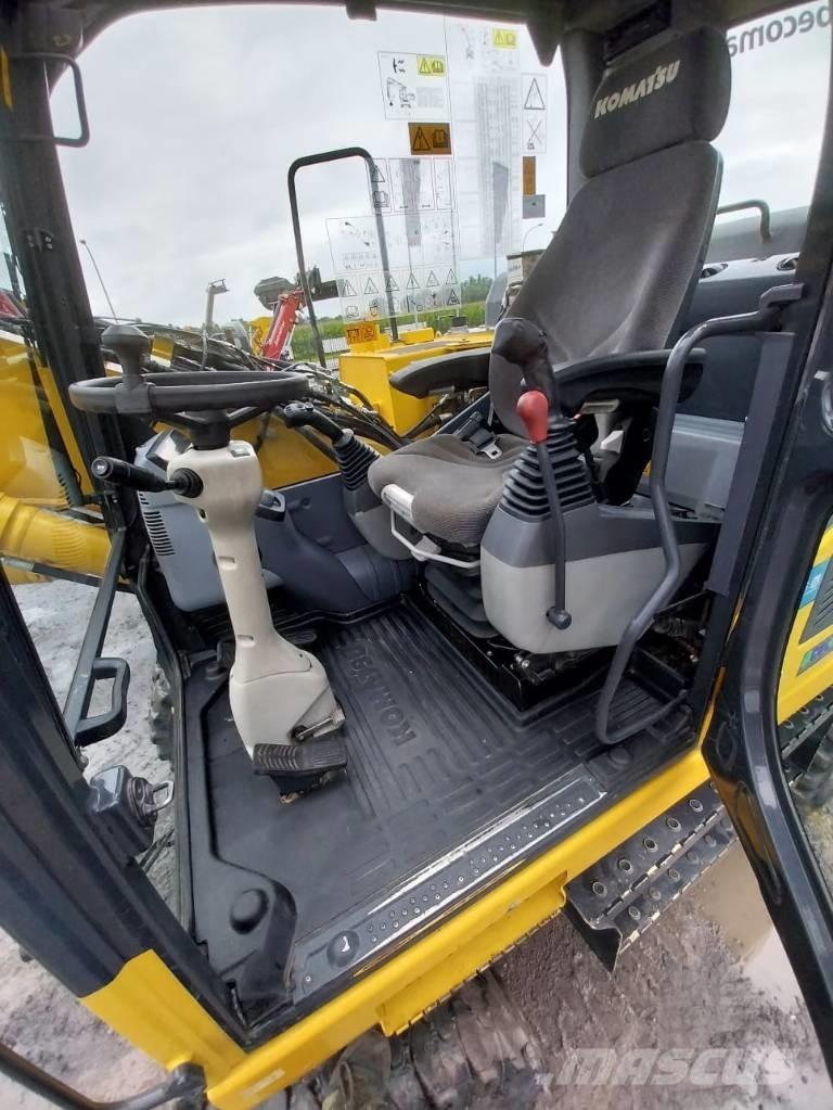 Komatsu PW 148-8 Wielgraafmachines