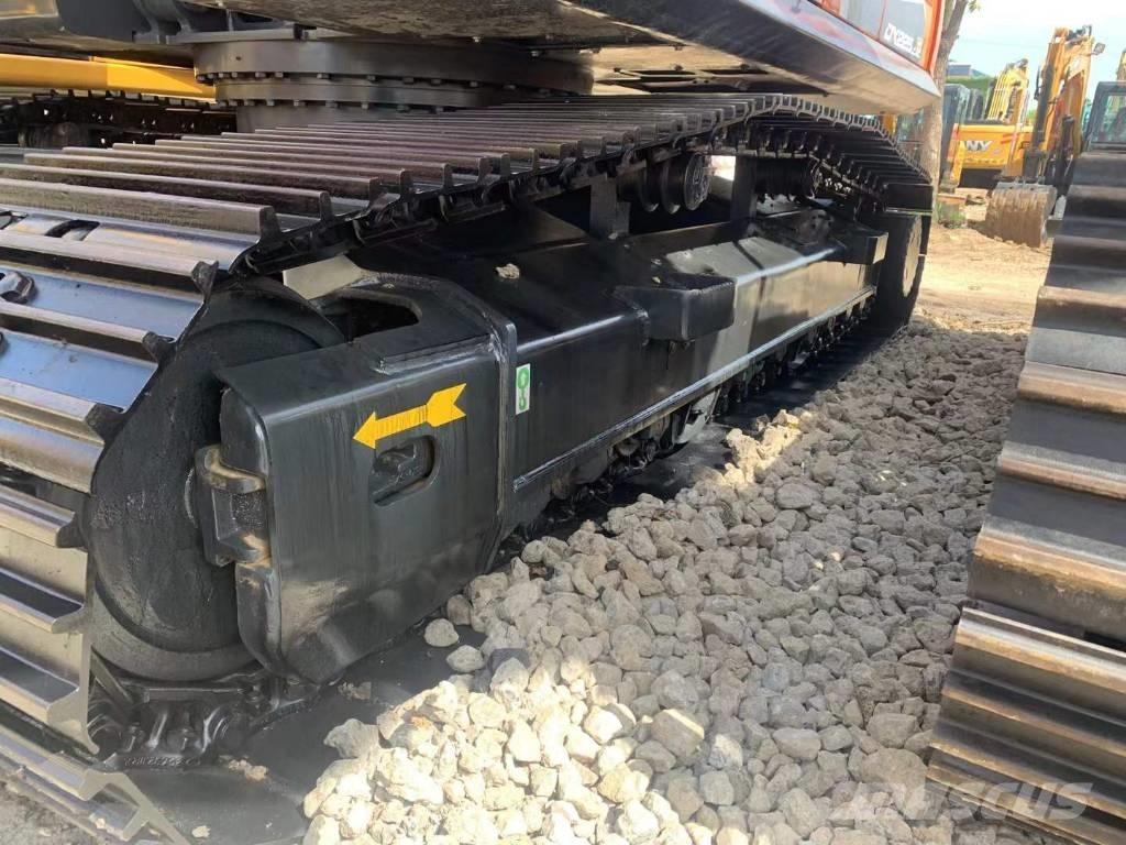 Doosan DX 225 Rupsgraafmachines