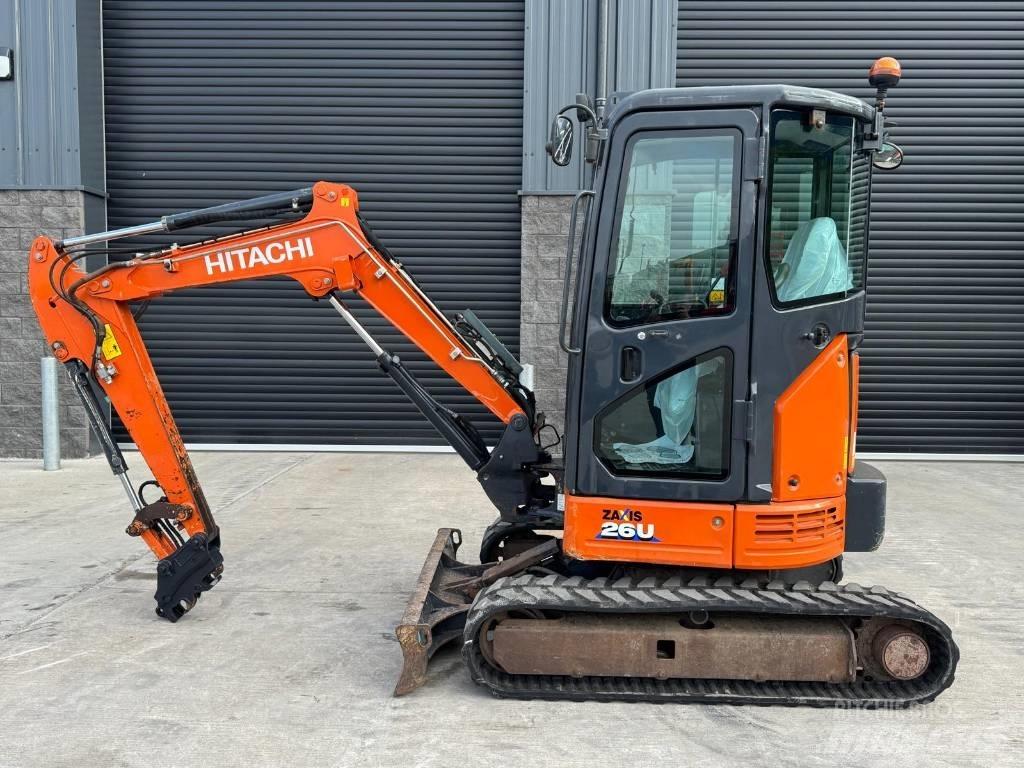 Hitachi ZX 26 U-6 cr Minigraafmachines < 7t