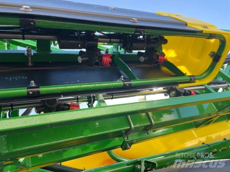 John Deere R952i Getrokken spuitmachines