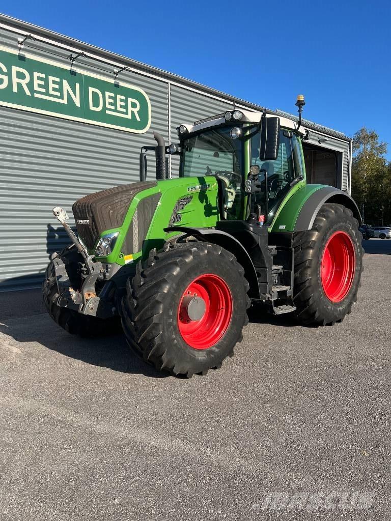 Fendt 828 Vario Tractoren