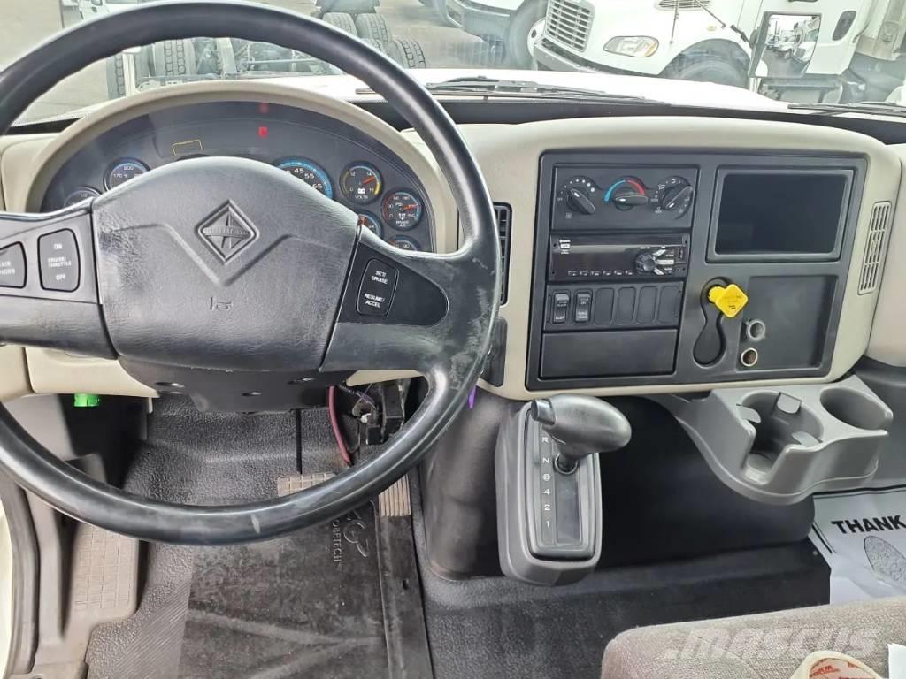International 4300 Drankenwagen