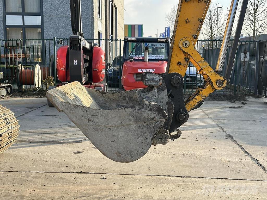 JCB JZ141LC Rupsgraafmachines
